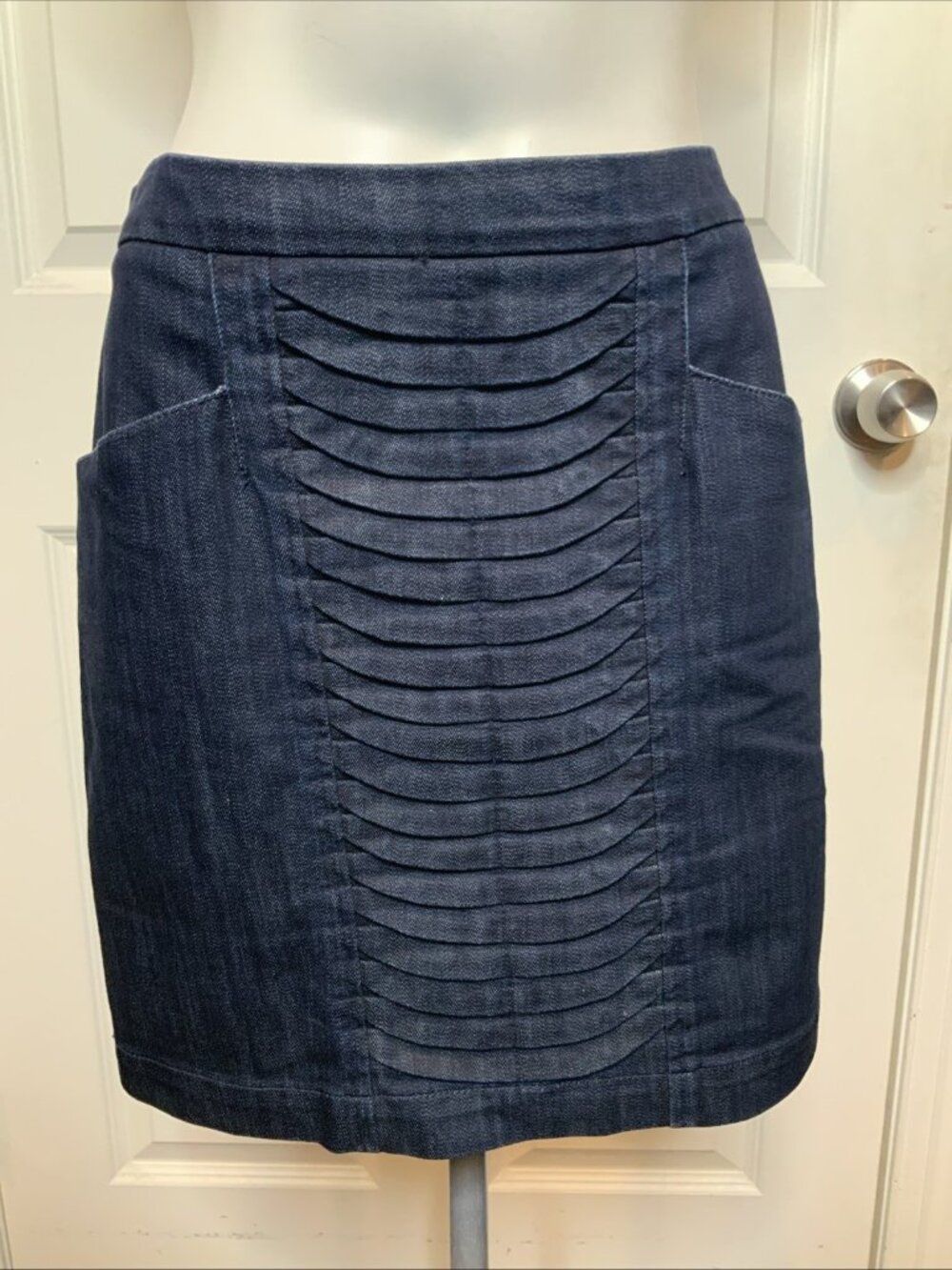 Leifsdottir Anthropologie Blue Dark Wash Denim Ruffle Front Mini Jean Skirt Sz 8